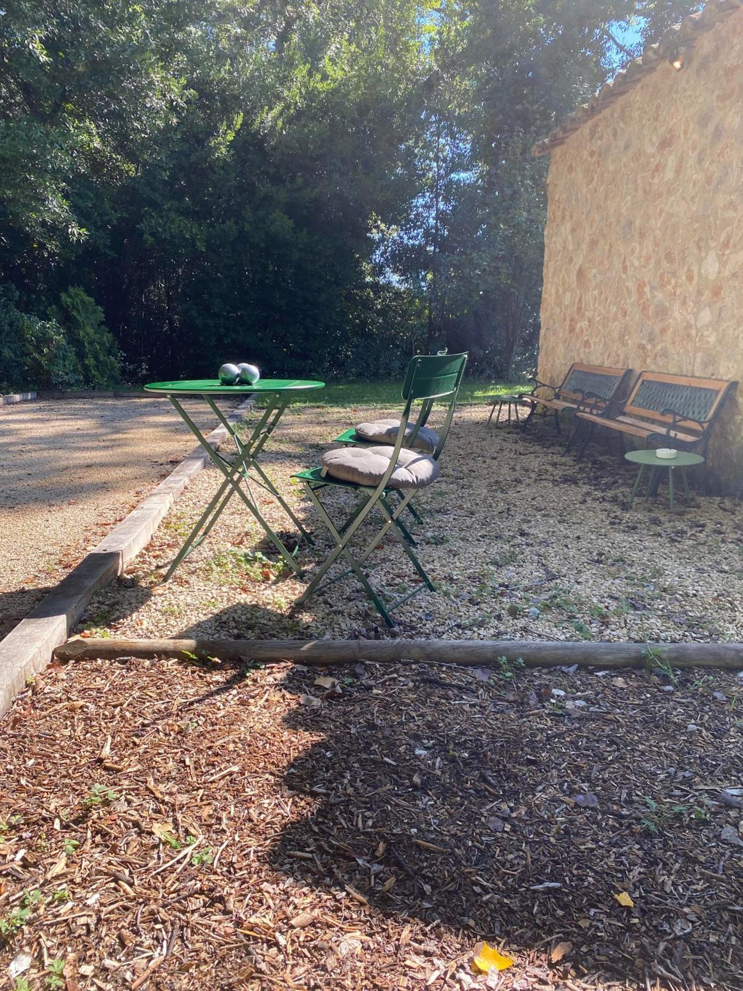 Mas De L'Ile Bed and Breakfast Avignon Exteriör bild